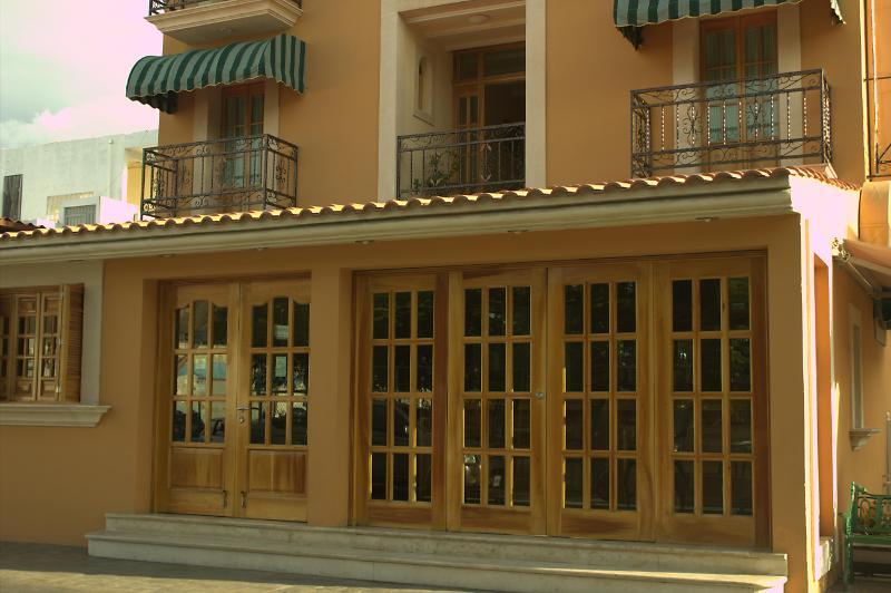Cancun International Suites Zewnętrze zdjęcie